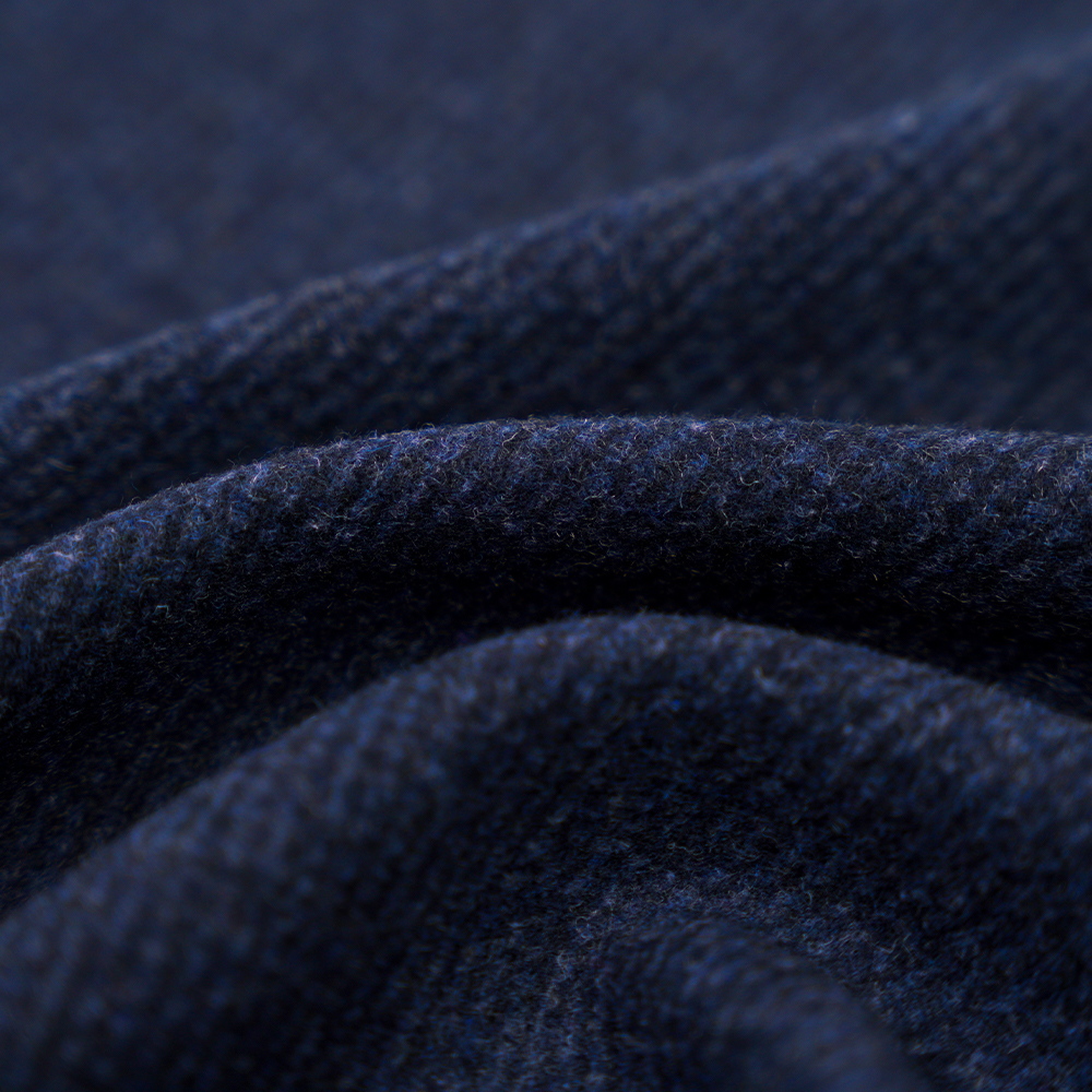 30% wol, 60% polyester, 10% andere vezels, 560 g/ml, Benzhiqing + blauwgroen, horizontaal gestreepte tweedstof, ML-04231230