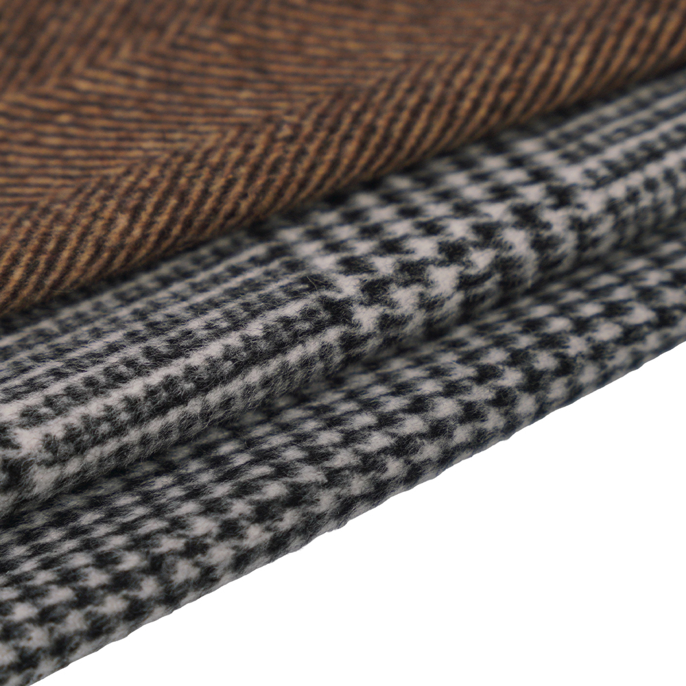 30% wol, 60% polyester, 10% andere vezels, 610 g/ml, zwart en wit, geruite enkelzijdige overcoatingstof, ML-20001